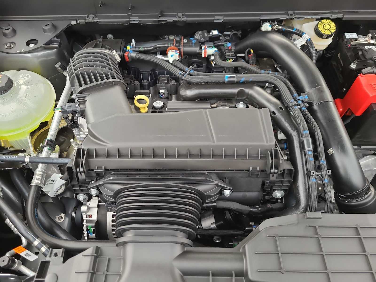 Thumbnail: 2025 Ford Maverick - 17