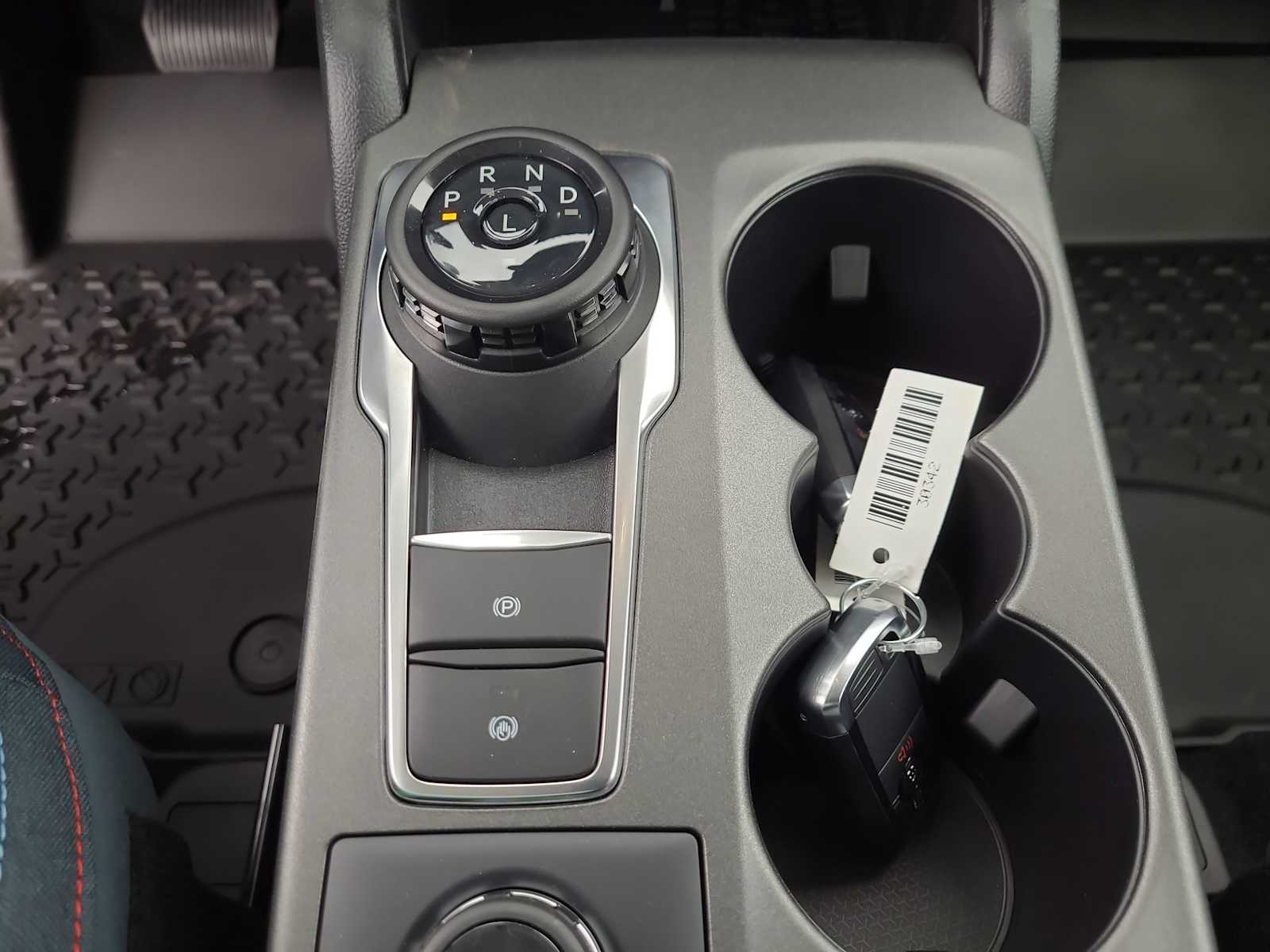 Thumbnail: 2025 Ford Bronco Sport - 25