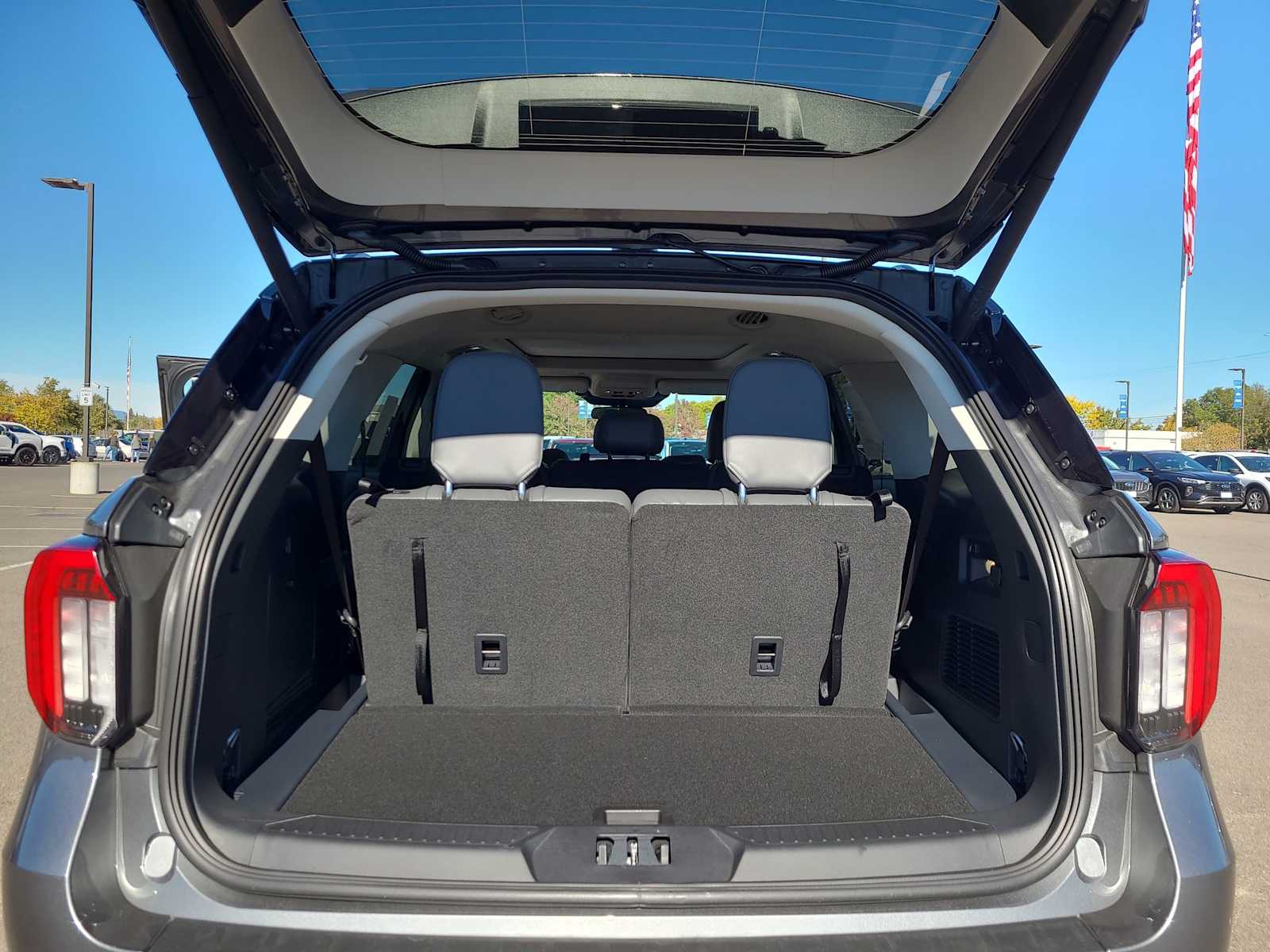 Thumbnail: 2026 Ford Explorer - 27