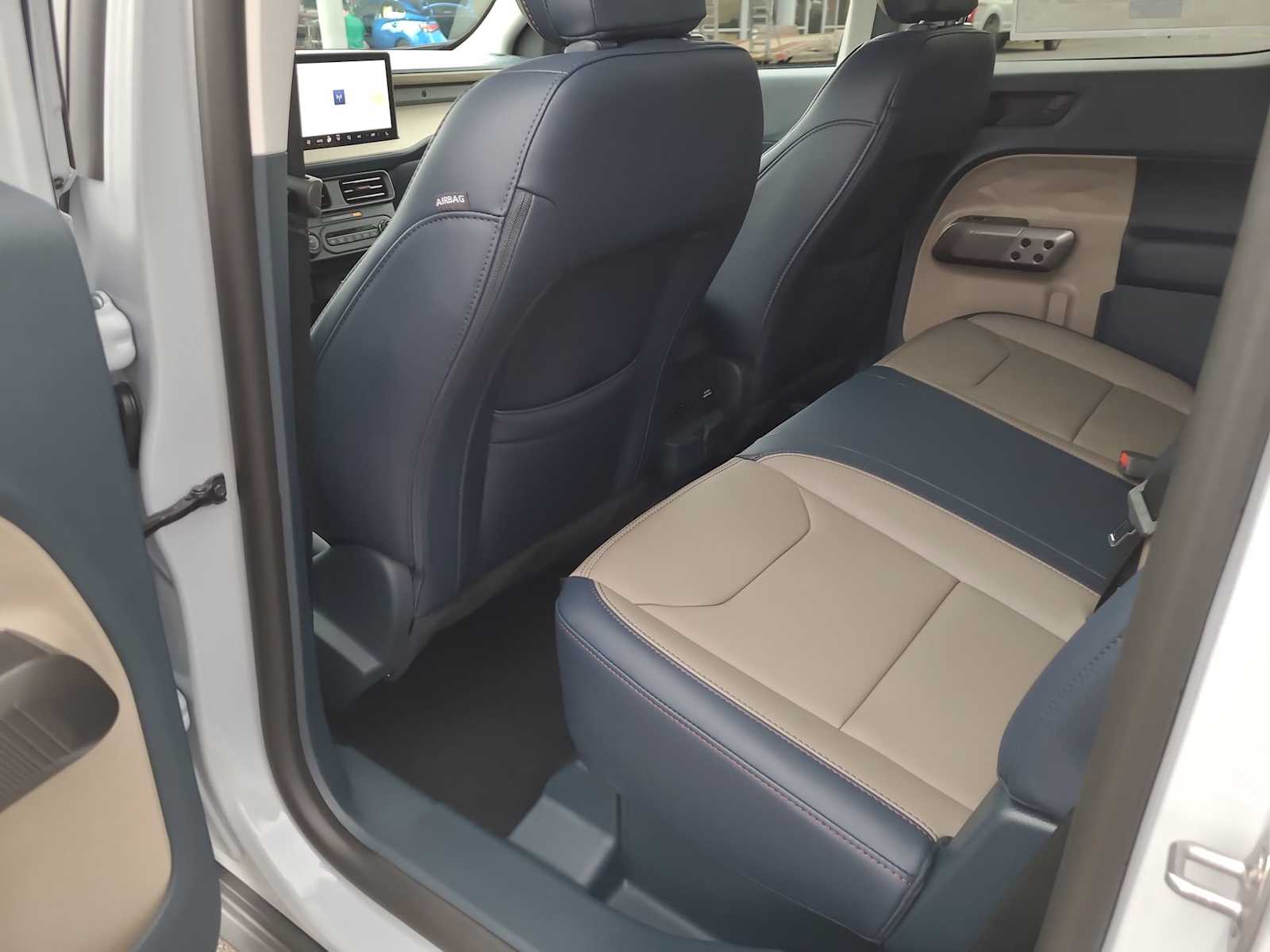 Thumbnail: 2025 Ford Maverick - 20