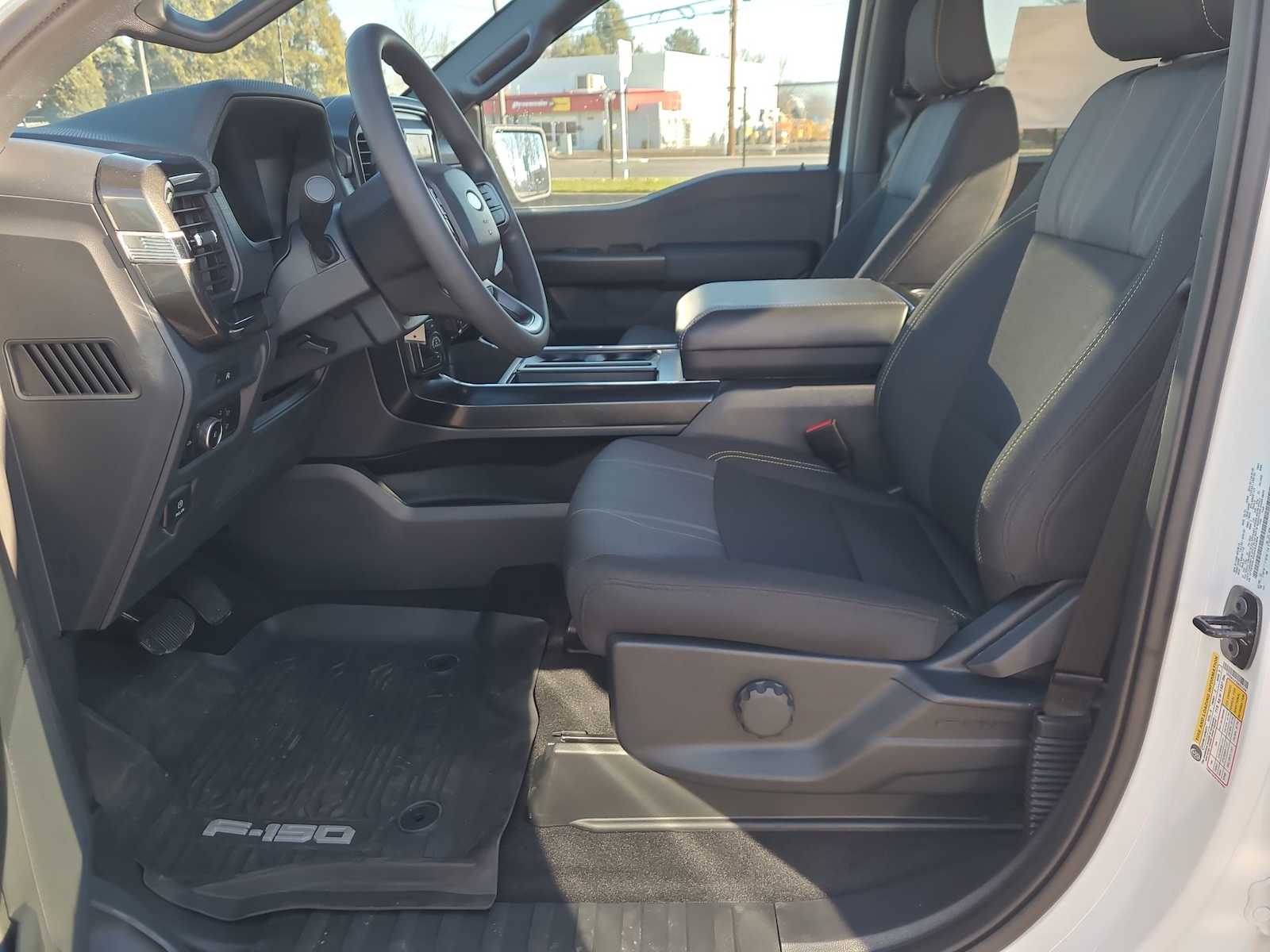 Thumbnail: 2025 Ford F-150 - 19