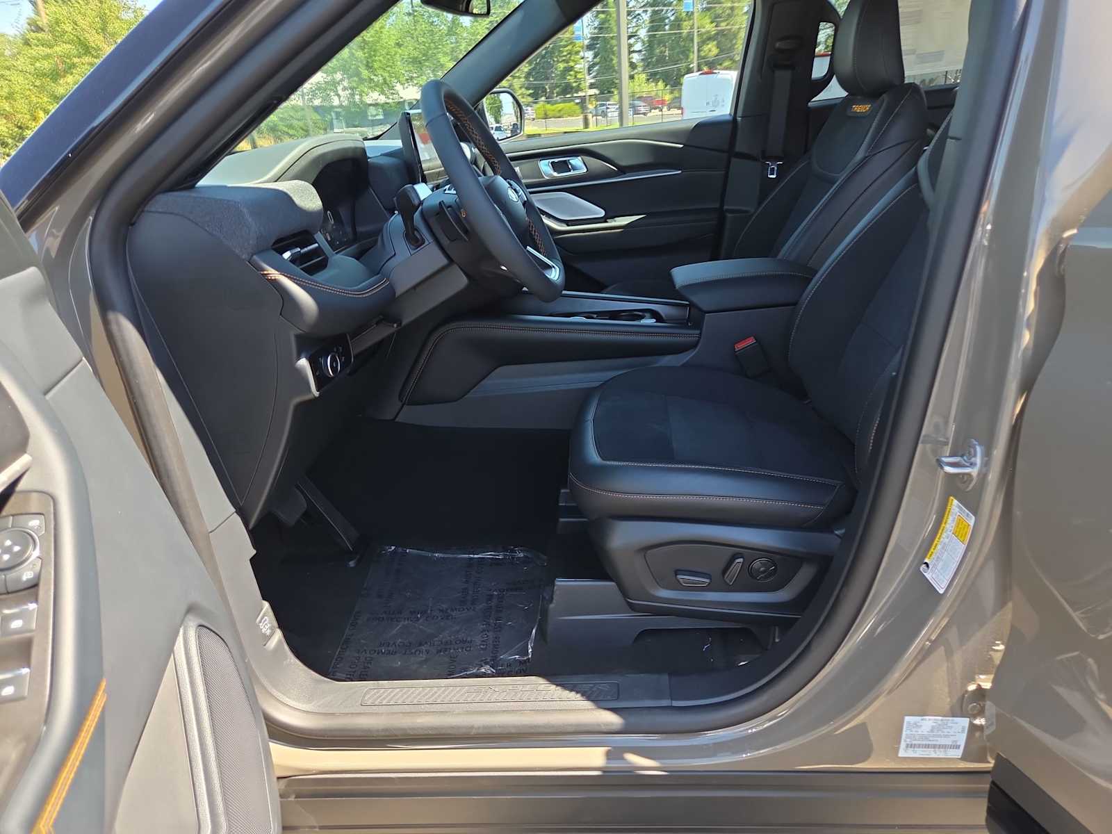 Thumbnail: 2026 Ford Explorer - 19