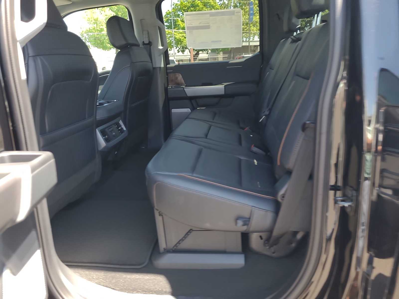 Thumbnail: 2025 Ford F-250 - 21