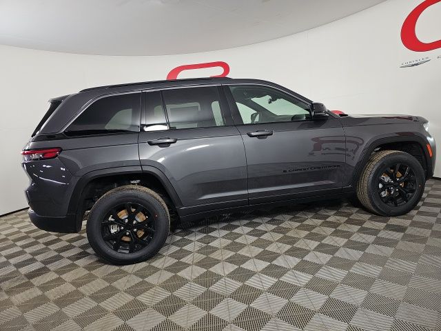 2026 Jeep Grand Cherokee Laredo - Photo 8