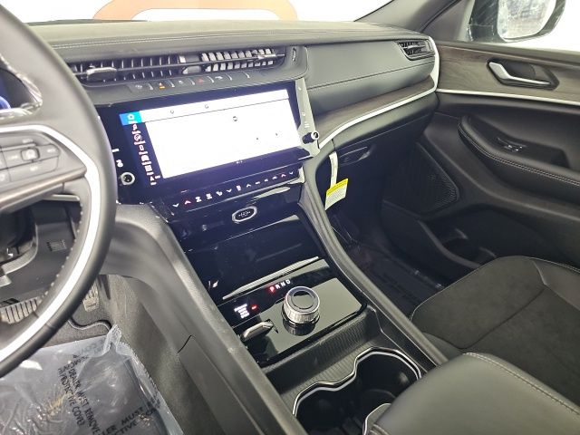 2026 Jeep Grand Cherokee Laredo - Photo 22