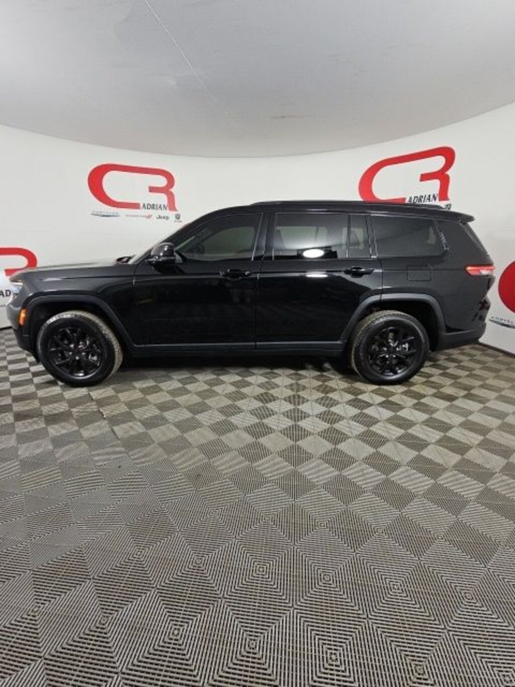 Certified 2024 Jeep Grand Cherokee L Laredo SUV