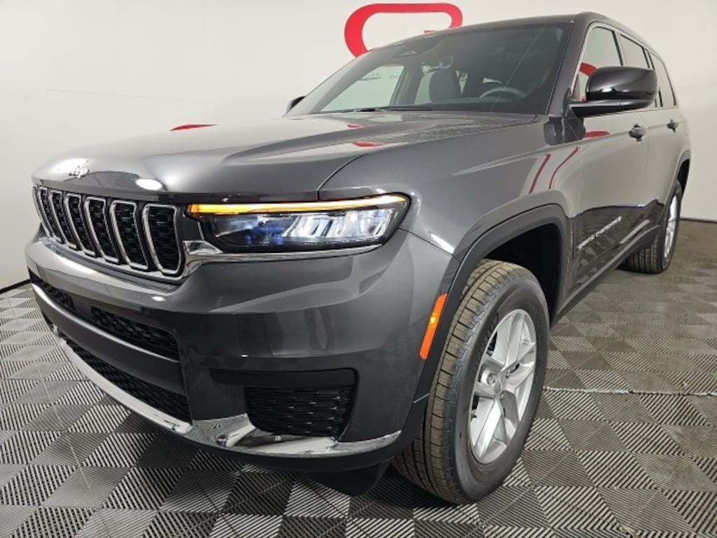 New 2025 Jeep Grand Cherokee L LAREDO X 4X4 Sport Utility