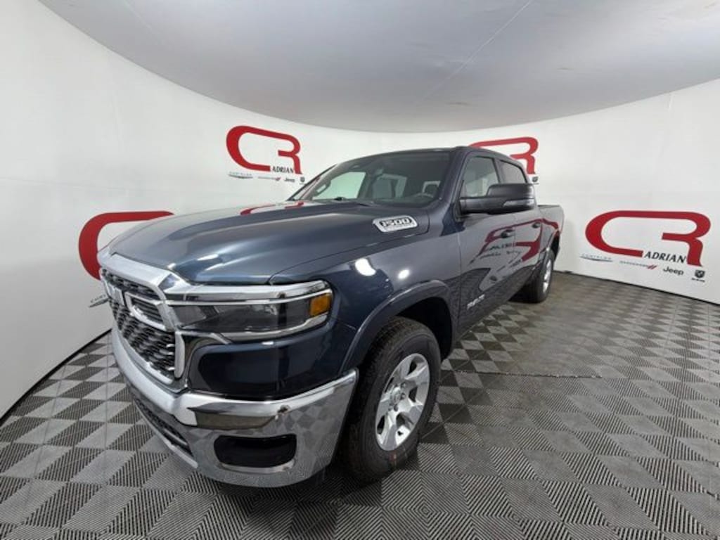 New 2026 Ram 1500 BIG HORN CREW CAB 4X4 5'7 BOX Pickup