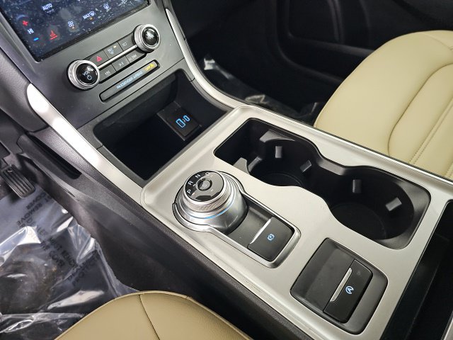2024 Ford Edge SEL - Photo 25