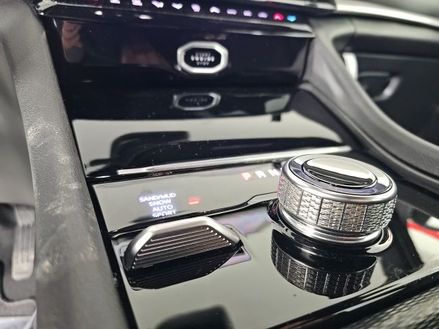 2026 Jeep Grand Cherokee Laredo - Photo 21