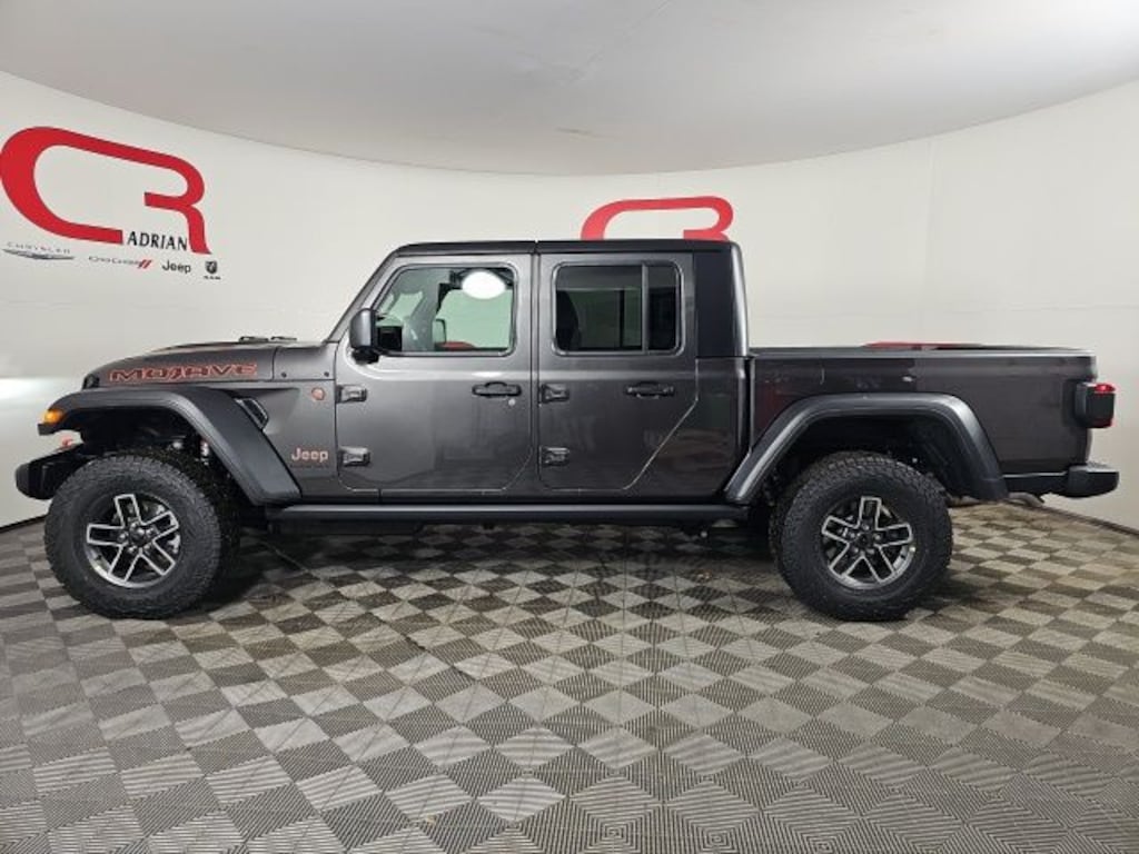 New 2026 Jeep Gladiator MOJAVE 4X4 Pickup