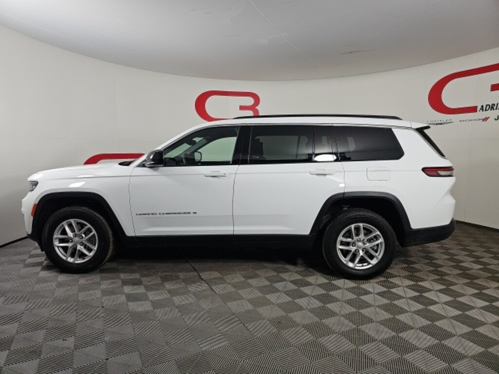Used 2024 Jeep Grand Cherokee L Laredo SUV