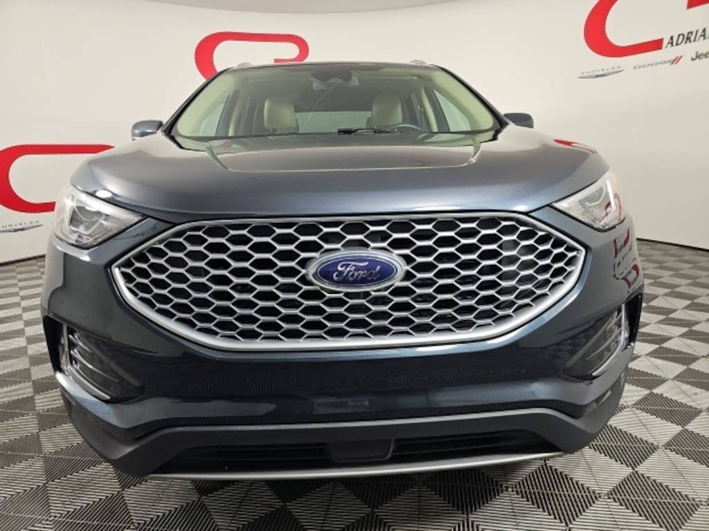 Certified 2024 Ford Edge SUV