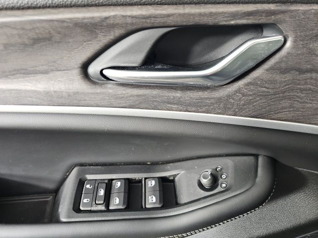 2026 Jeep Grand Cherokee Laredo - Photo 11