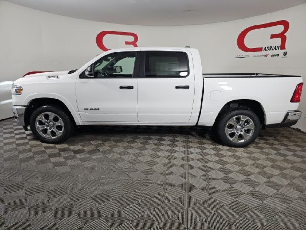 New 2026 Ram 1500 BIG HORN CREW CAB 4X4 5'7 BOX Pickup