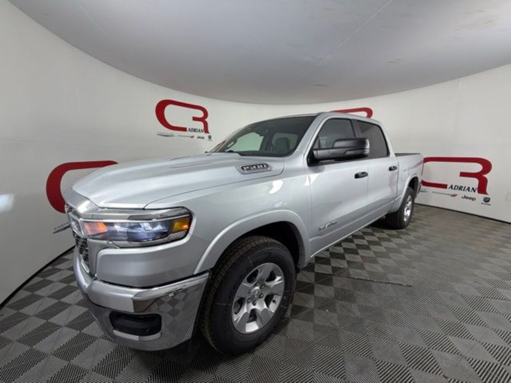 New 2026 Ram 1500 BIG HORN CREW CAB 4X4 5'7 BOX Pickup