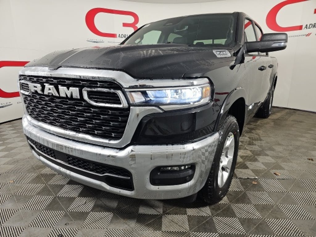 New 2026 Ram 1500 BIG HORN CREW CAB 4X4 5'7 BOX Pickup