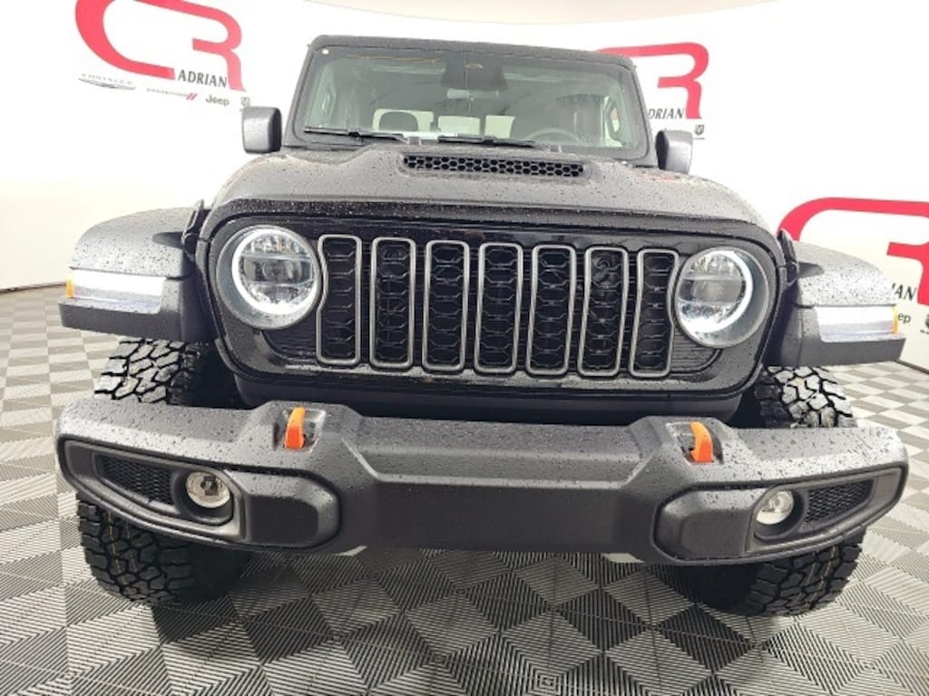 New 2026 Jeep Gladiator MOJAVE 4X4 Pickup