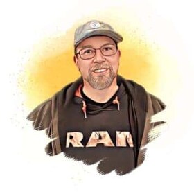 Staff member Randy Graham from ID_547f93