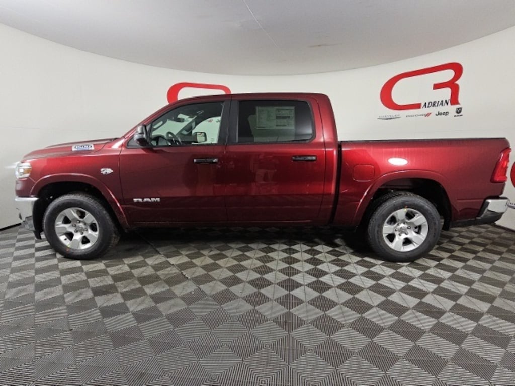 New 2026 Ram 1500 BIG HORN CREW CAB 4X4 5'7 BOX Pickup