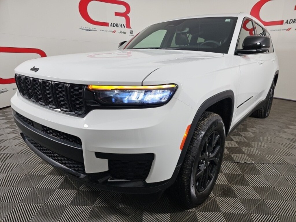 Certified 2024 Jeep Grand Cherokee L Laredo SUV