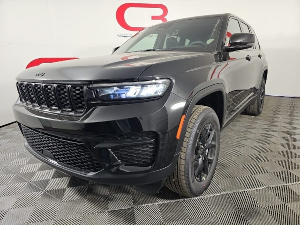 New 2025 Jeep Grand Cherokee ALTITUDE 4X4 Sport Utility