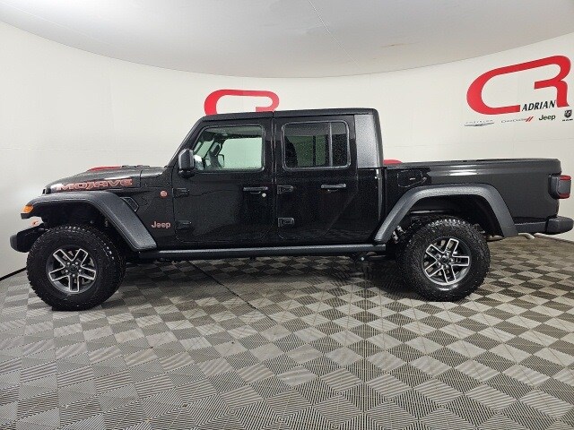 2026 Jeep Gladiator Mojave photo 4