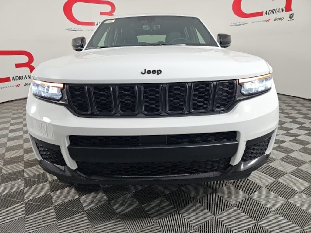 New 2025 Jeep Grand Cherokee L ALTITUDE 4X4 Sport Utility