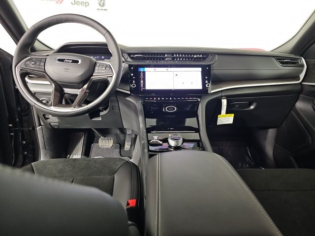 2026 Jeep Grand Cherokee Laredo - Photo 12