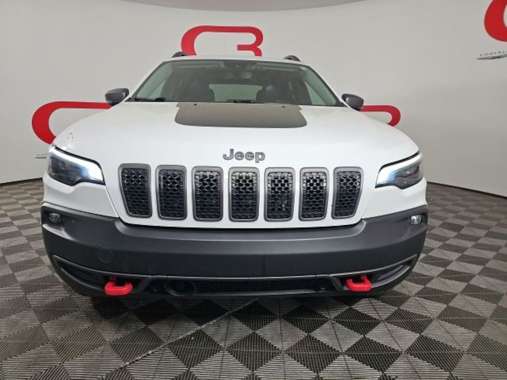 Used 2021 Jeep Cherokee Trailhawk SUV