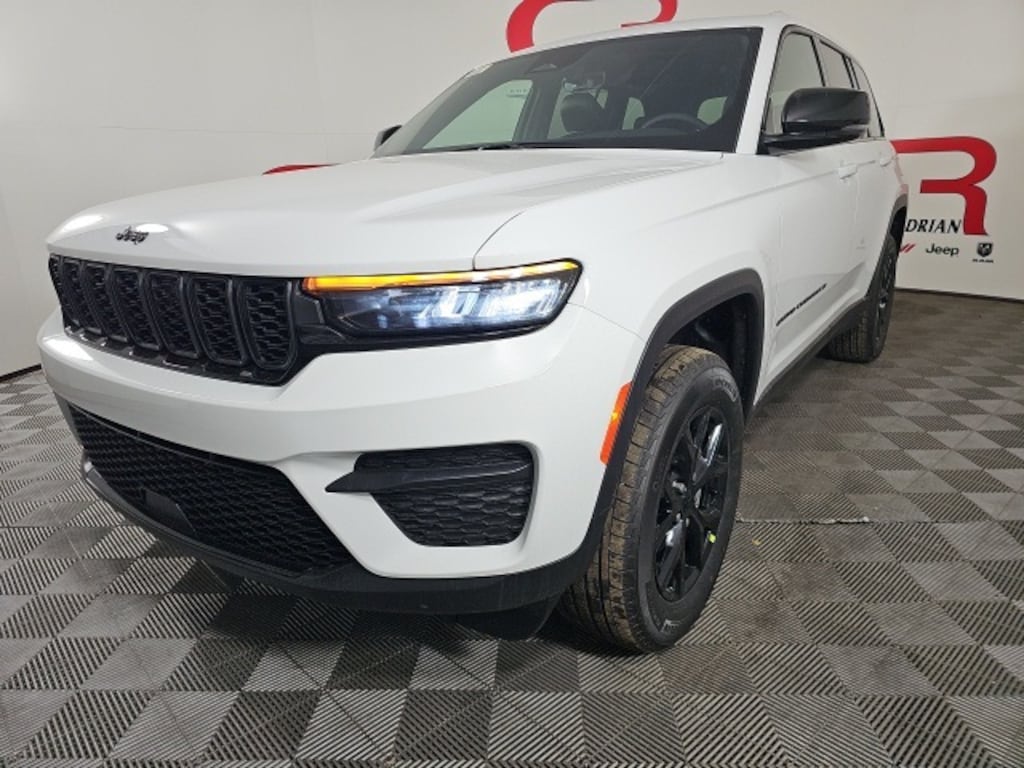 New 2025 Jeep Grand Cherokee ALTITUDE X 4X4 Sport Utility