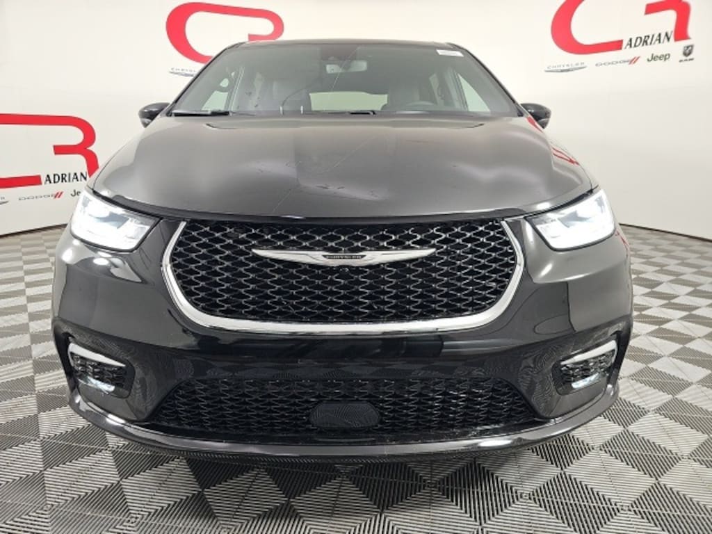 New 2026 Chrysler Pacifica SELECT Passenger Van