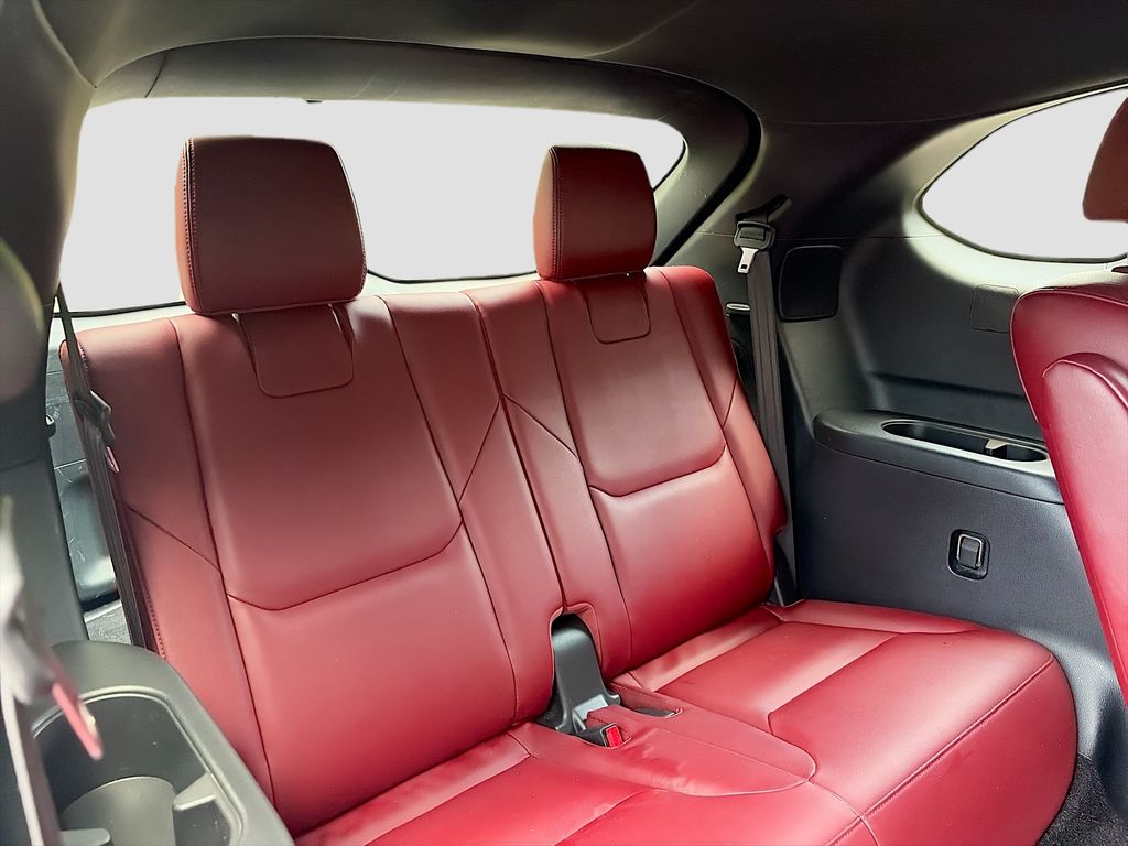 2023 Mazda CX-9 Carbon Edition - Photo 29