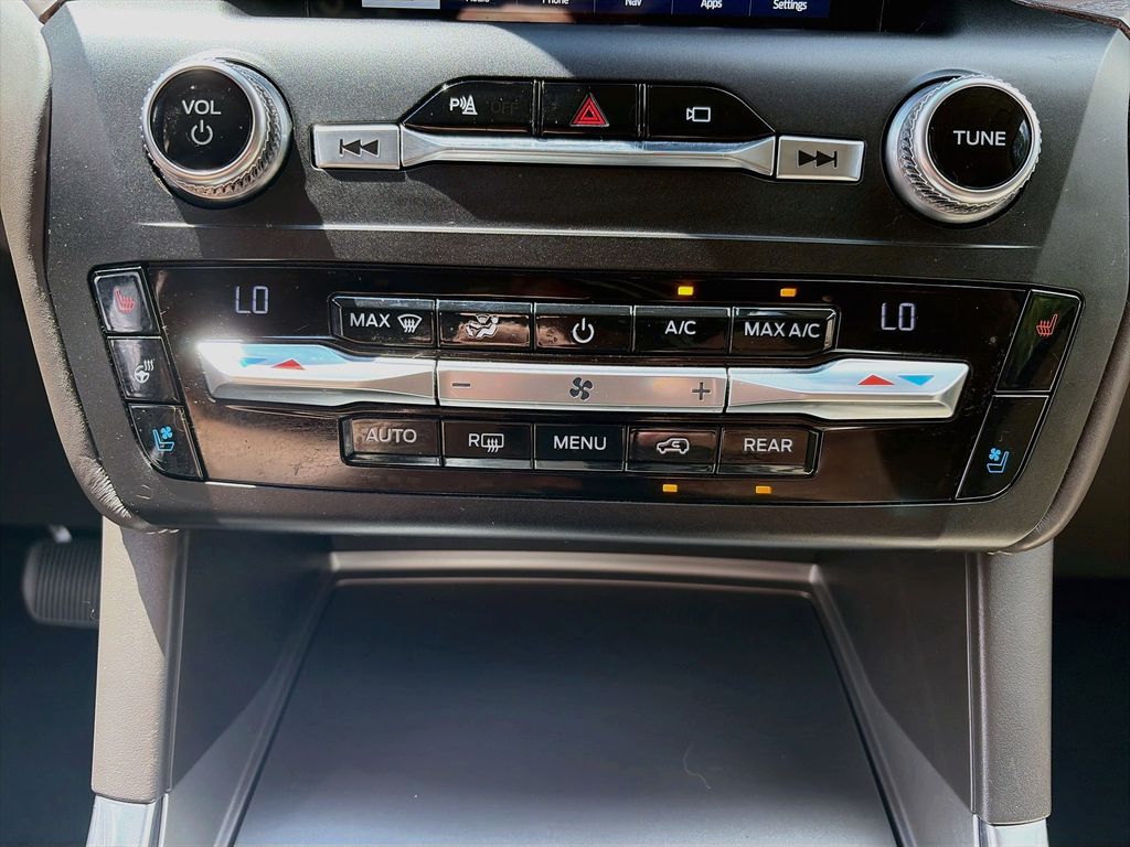 2020 Ford Explorer Platinum - Photo 21