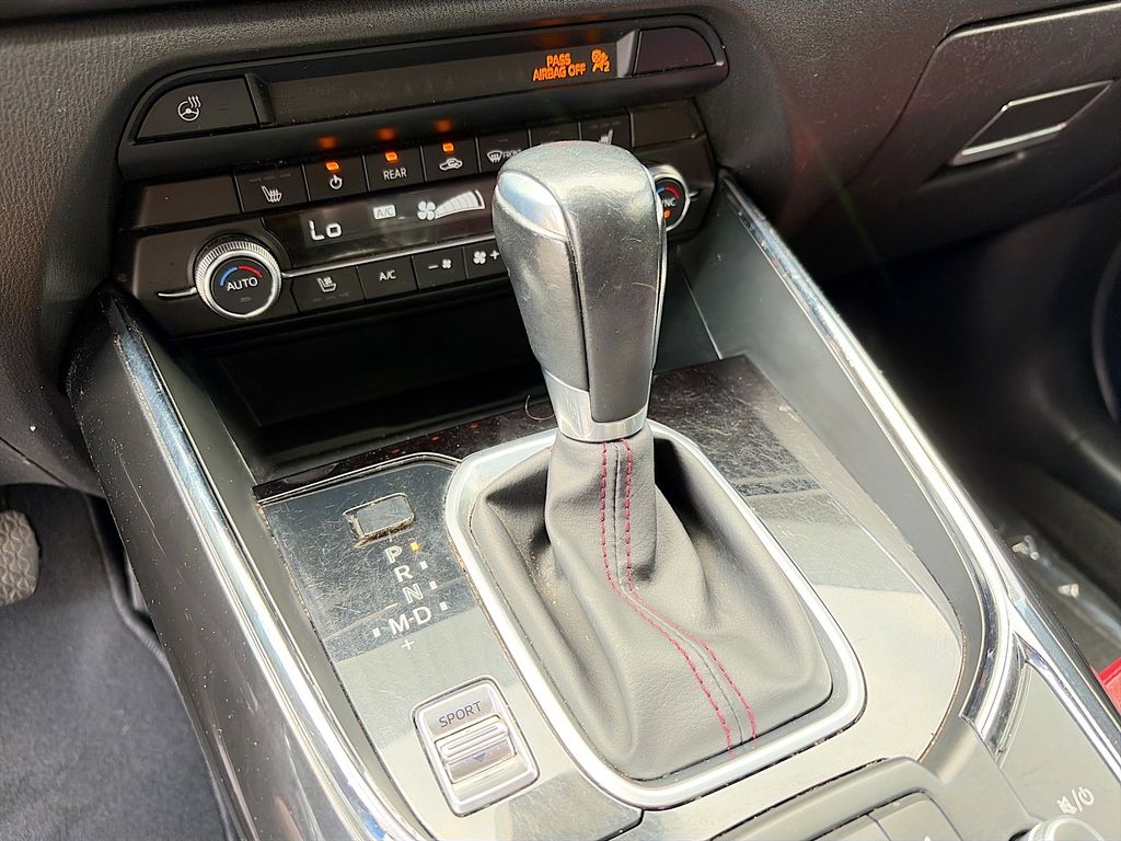 2023 Mazda CX-9 Carbon Edition - Photo 17