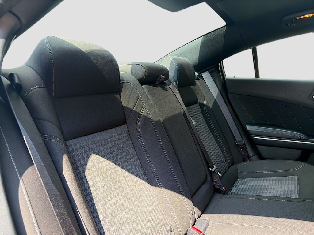 2023 Dodge Charger SXT - Photo 25