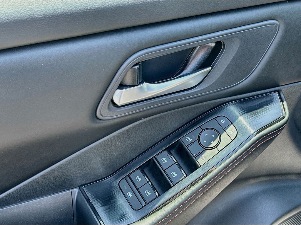 2025 Nissan Rogue Rock Creek - Photo 15
