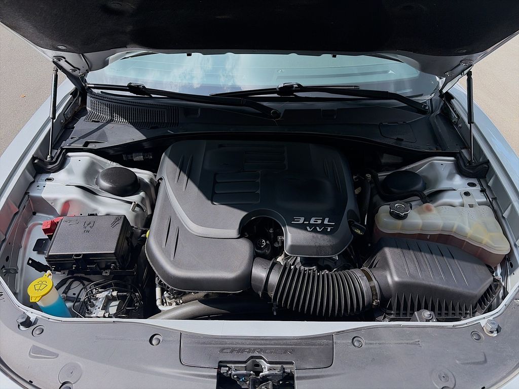 2023 Dodge Charger SXT - Photo 28