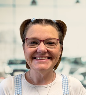 Staff member Dayna Eaton from ID_798baa