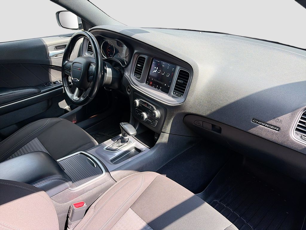 2023 Dodge Charger SXT - Photo 27