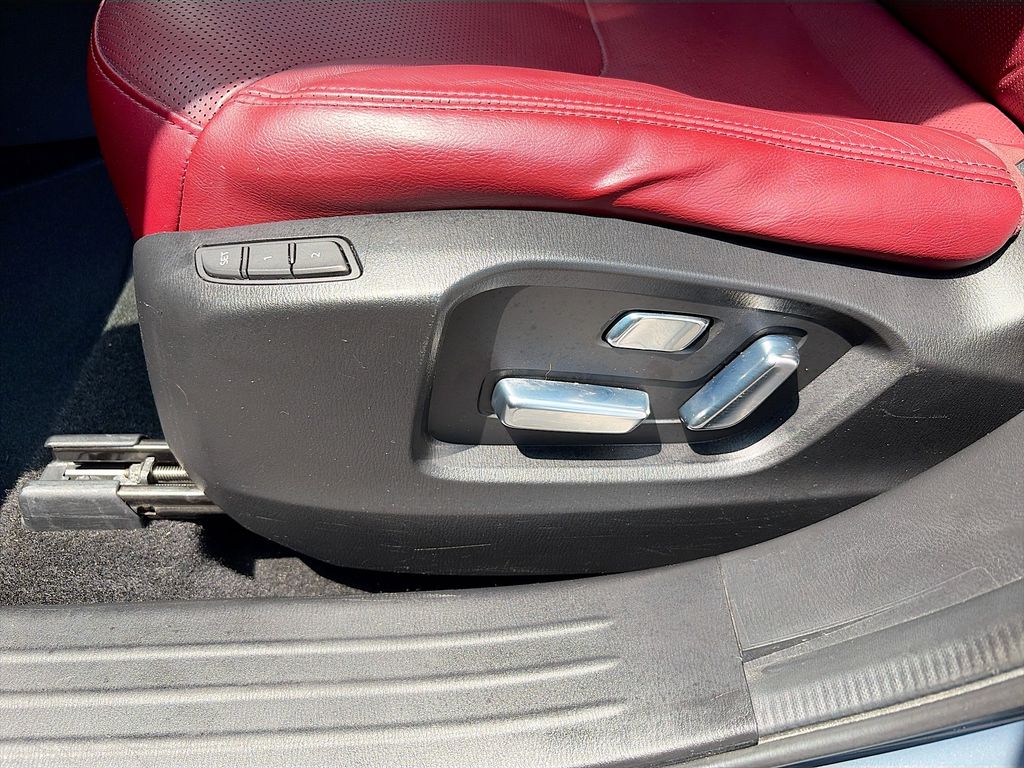 2023 Mazda CX-9 Carbon Edition - Photo 20
