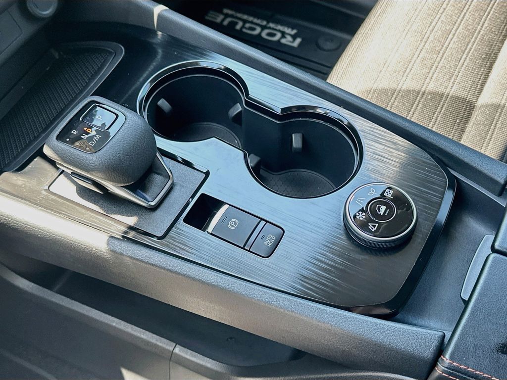 2025 Nissan Rogue Rock Creek - Photo 14