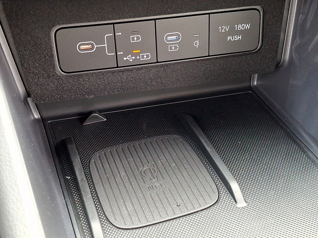 2025 Hyundai Sonata Hybrid SEL - Photo 16