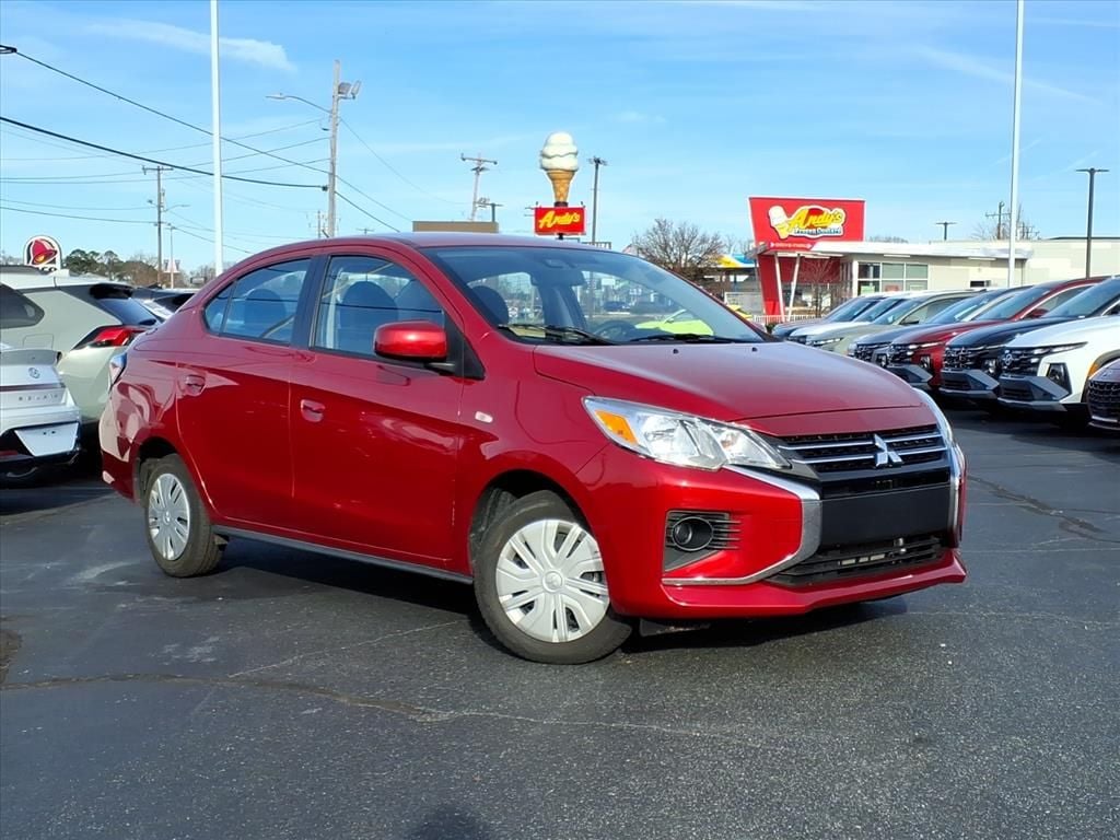 2024 Mitsubishi Mirage G4 ES's photo