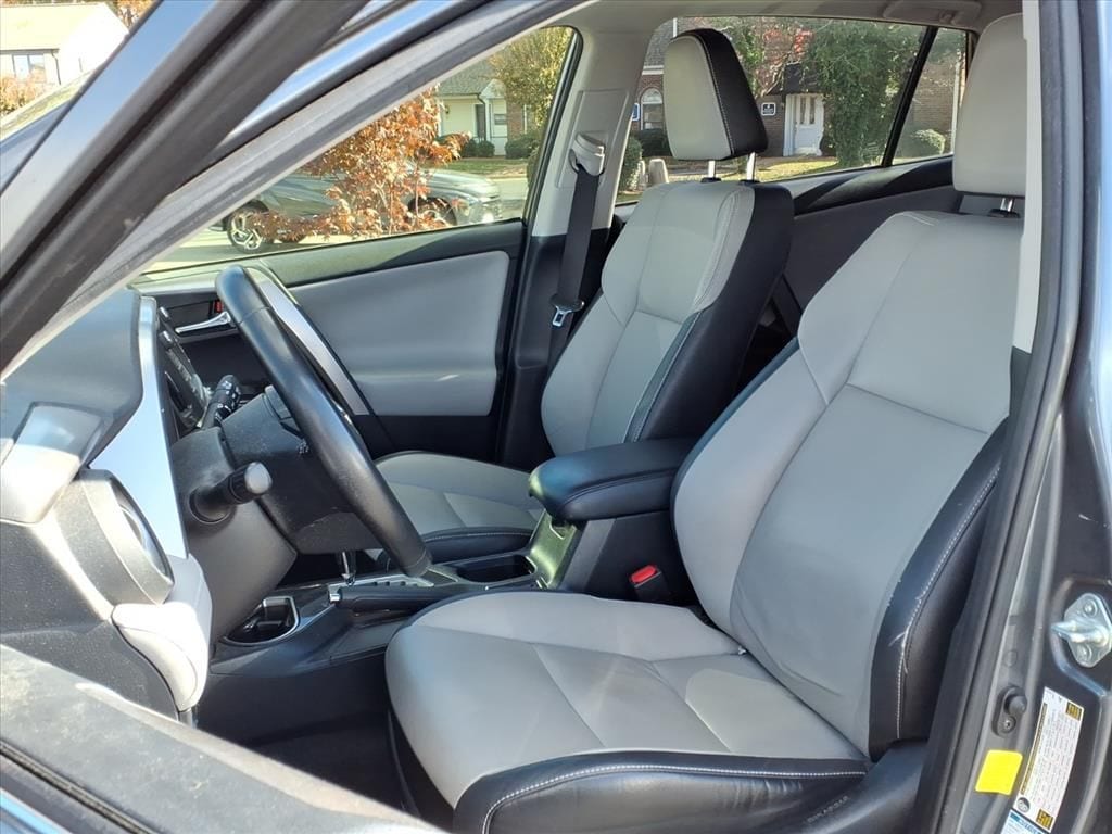 Used 2018 Toyota RAV4 Hybrid Limited SUV