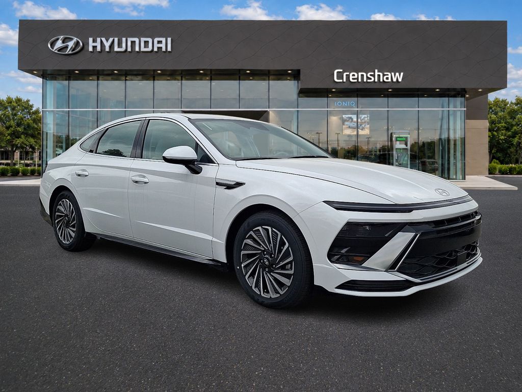 2025 Hyundai Sonata Hybrid