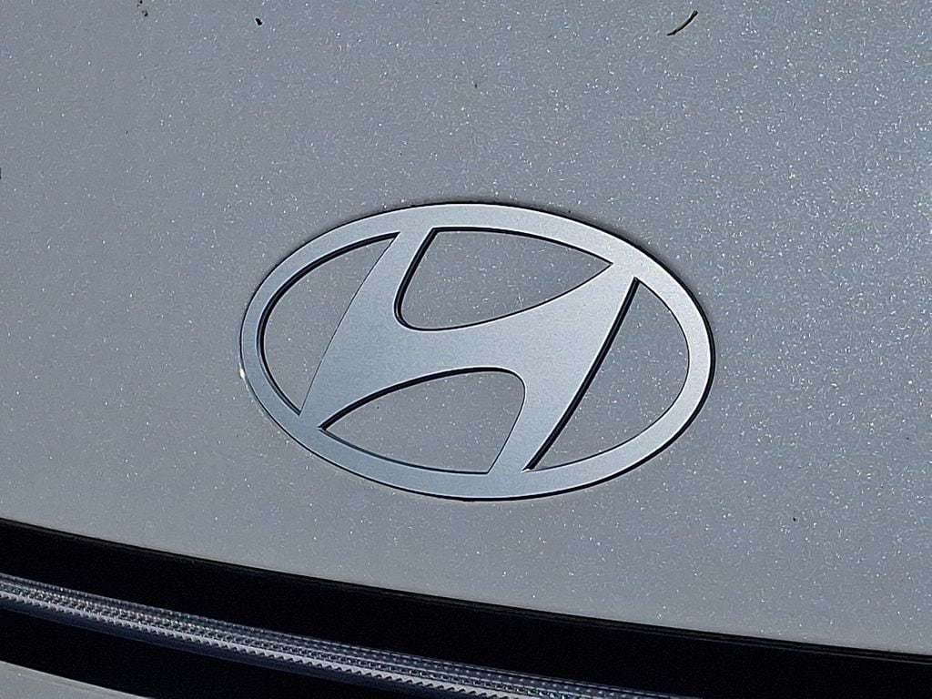 2025 Hyundai Sonata Hybrid SEL - Photo 19