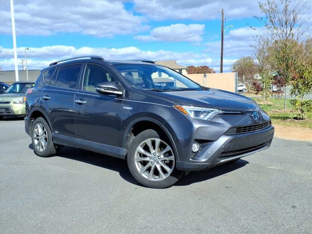 2018 Toyota RAV4 Limited's photo