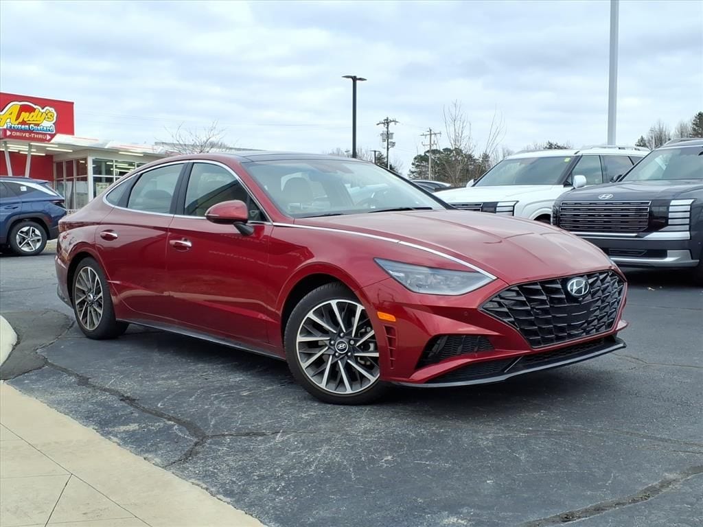 2023 Hyundai Sonata Limited's photo