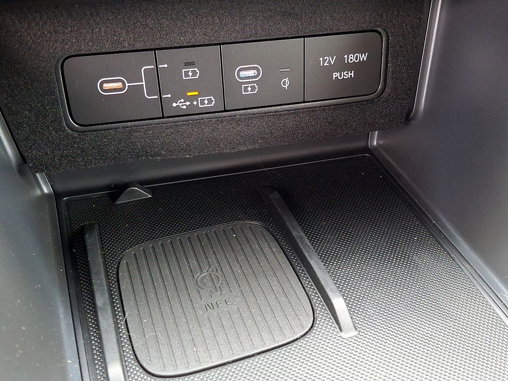 2025 Hyundai Sonata Hybrid SEL - Photo 16